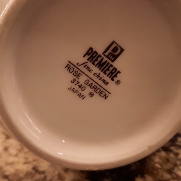 Premiere Fine China Rose Garden Creamer - Picture 6 of 6